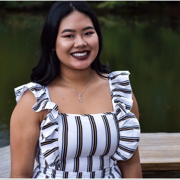 New with tag Striped jumpsuit with ruffle details short sleeve jumpsuit - Picture 5 of 14